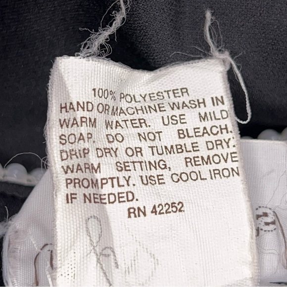 Vintage Ko Ko Knit Black Mock Neck Blouse Long Sleeve High Collar Pearl Accent - Picture 10 of 12